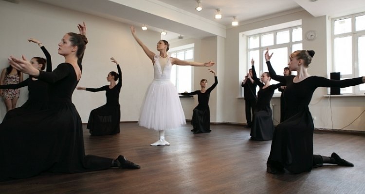 PromoDance